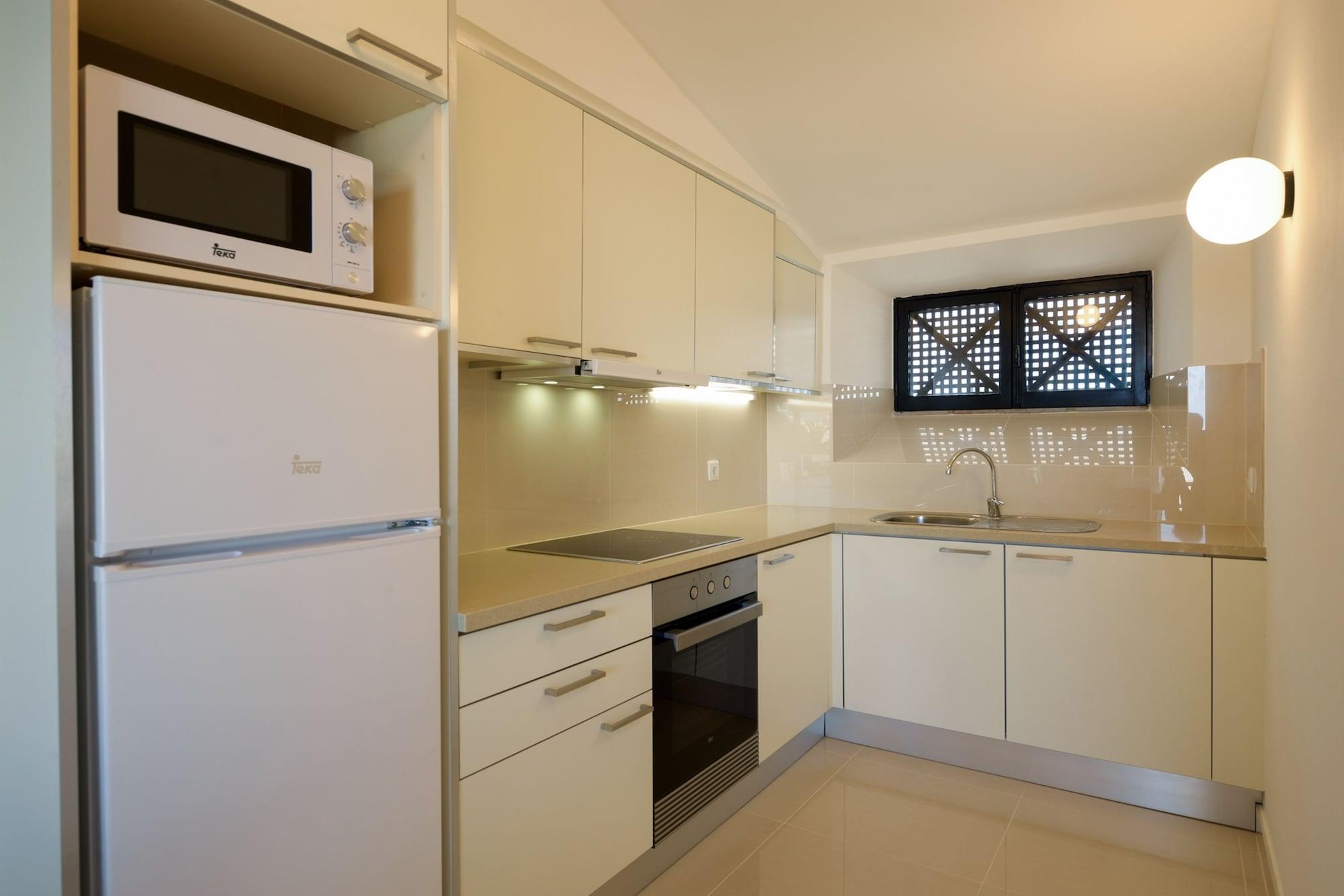 3hb Golden Aparthotel