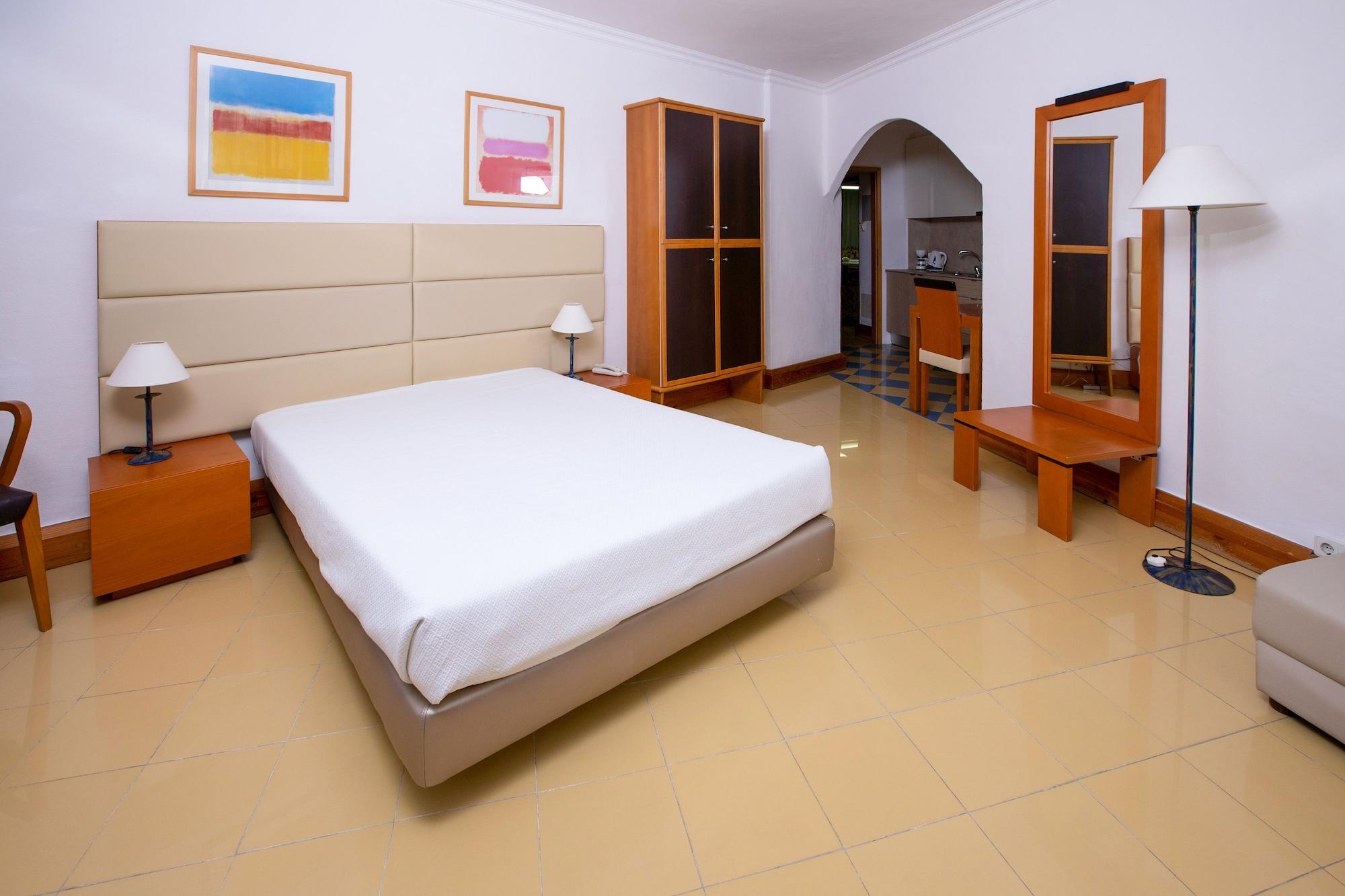Foz Atlantida Aparthotel