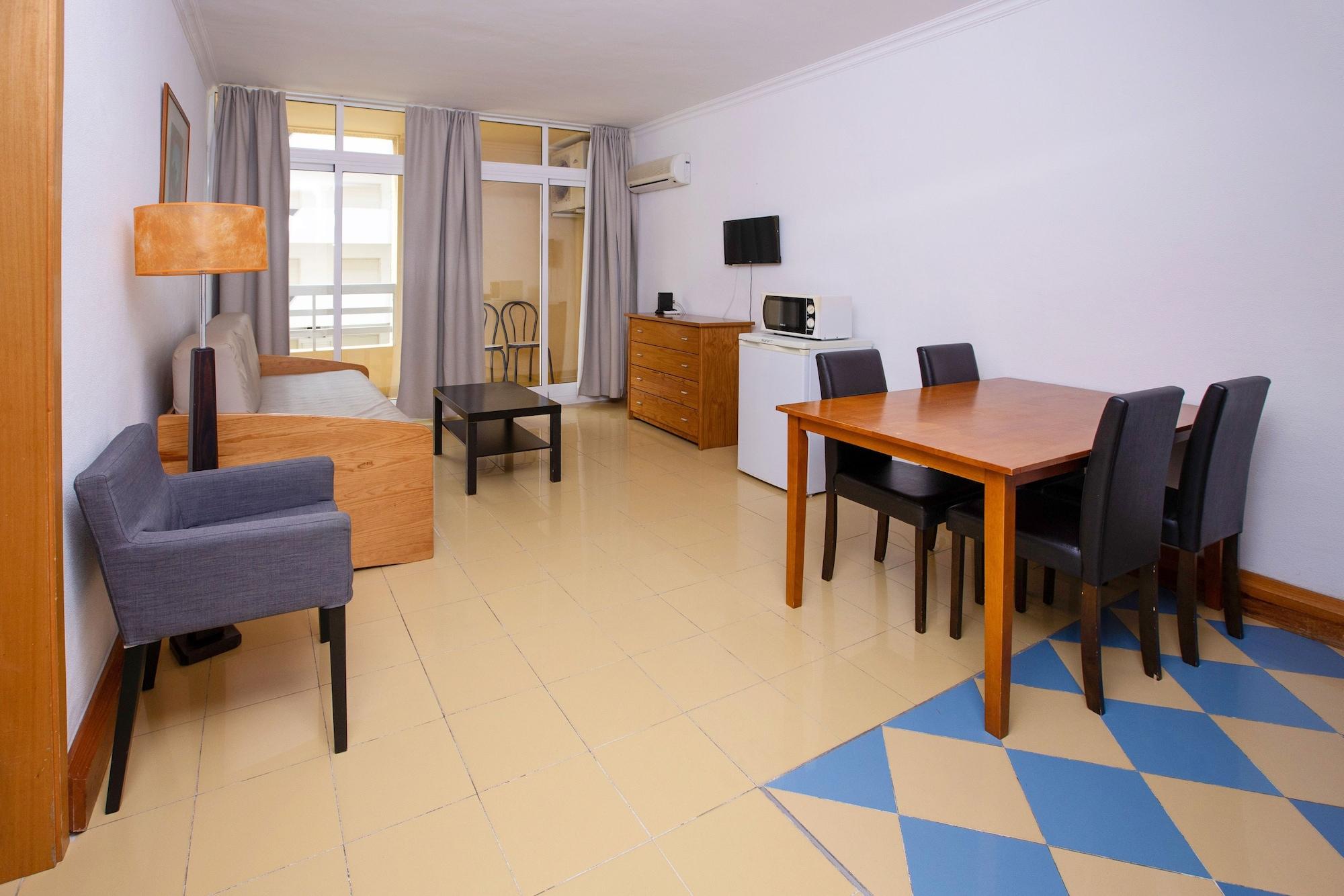 Foz Atlantida Aparthotel 4*