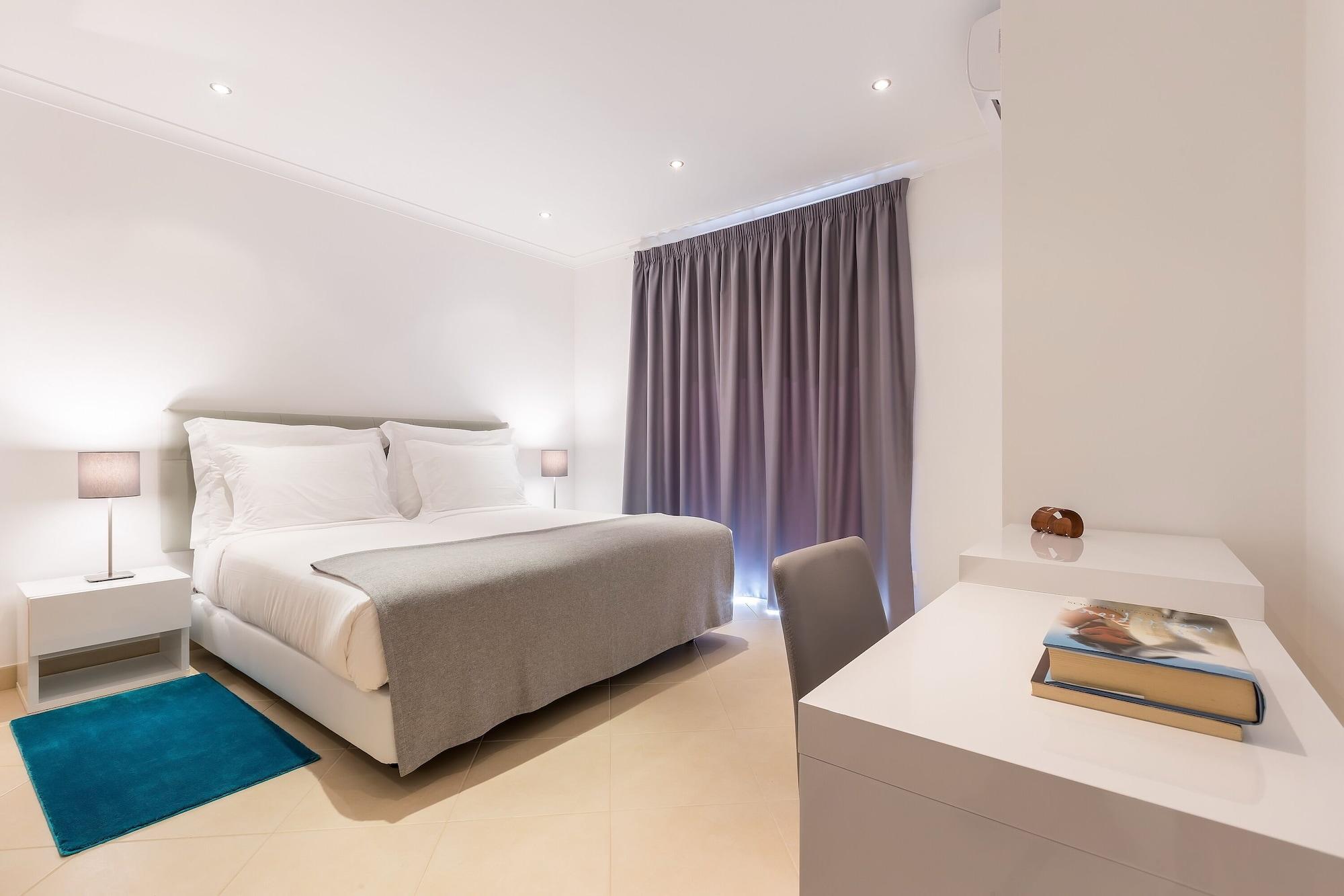 Nau Village 4* Salema