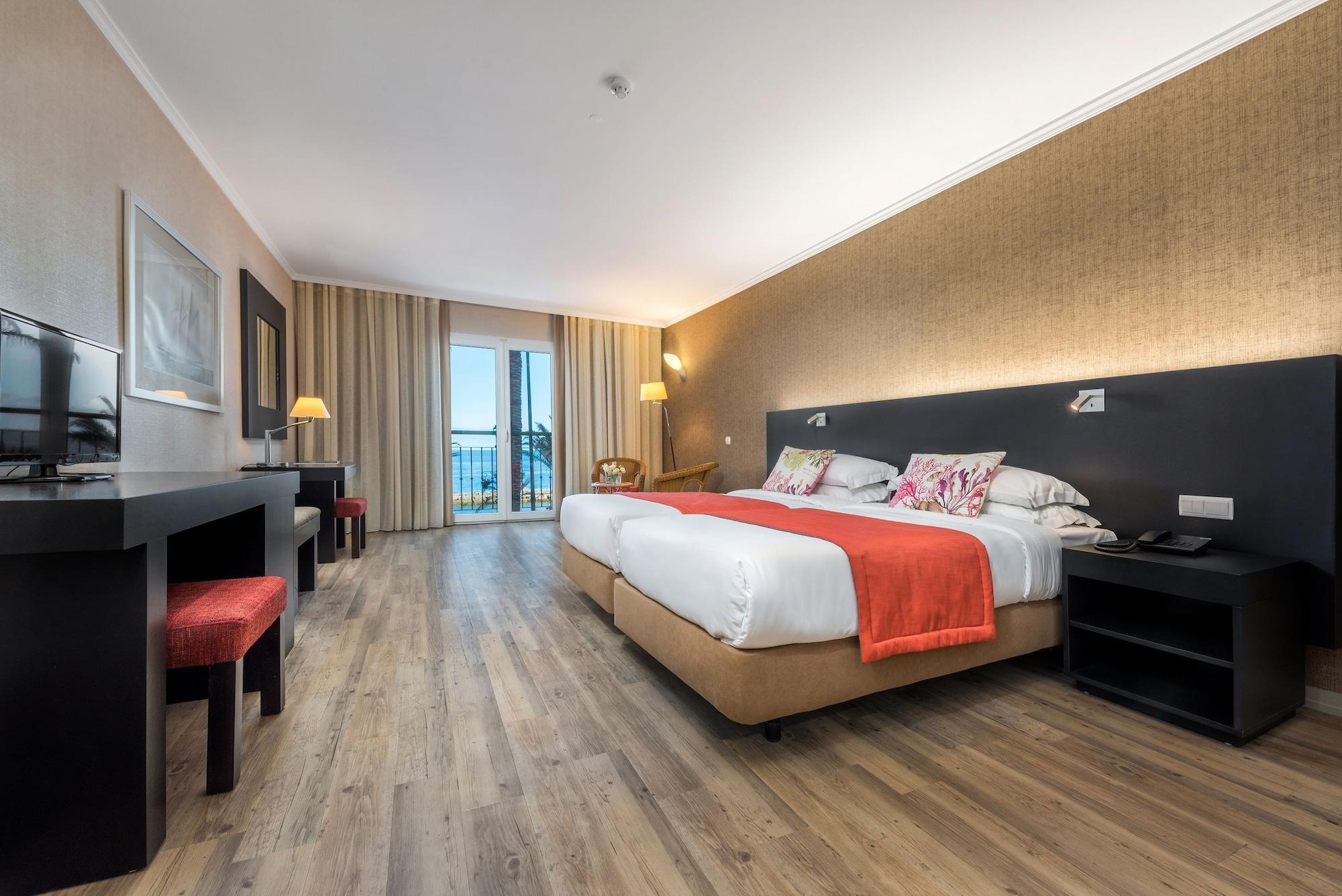 Enotel Sunset Bay Hotel 4*