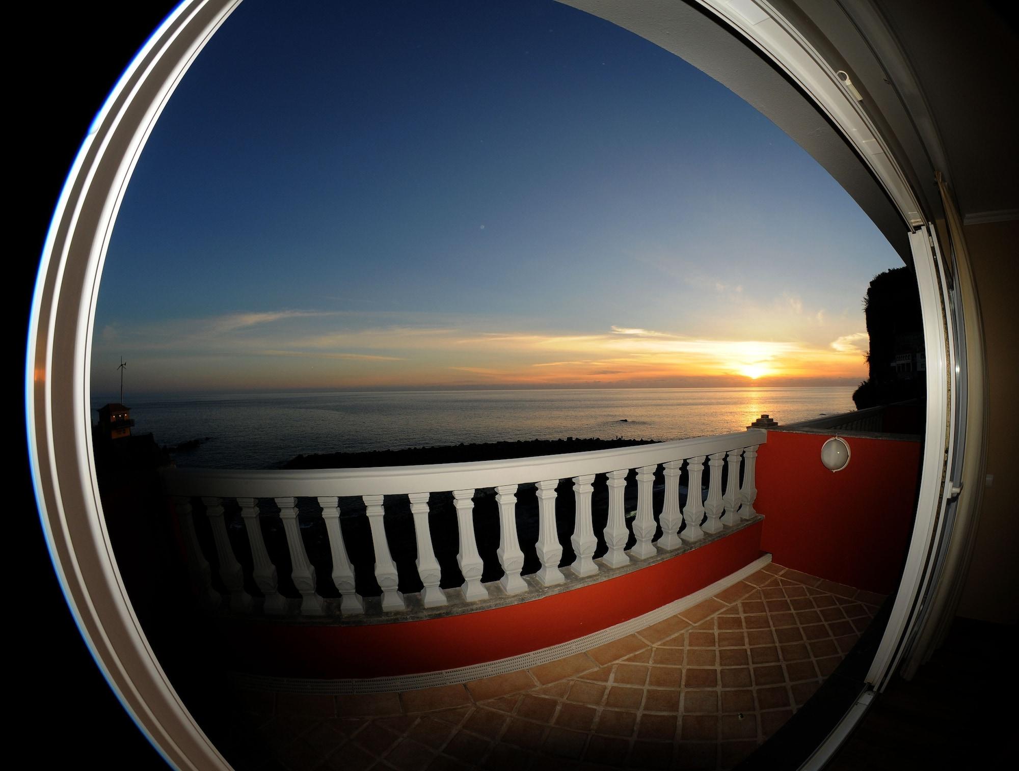 Enotel Sunset Bay 4* Ponta do Sol (Madeira)