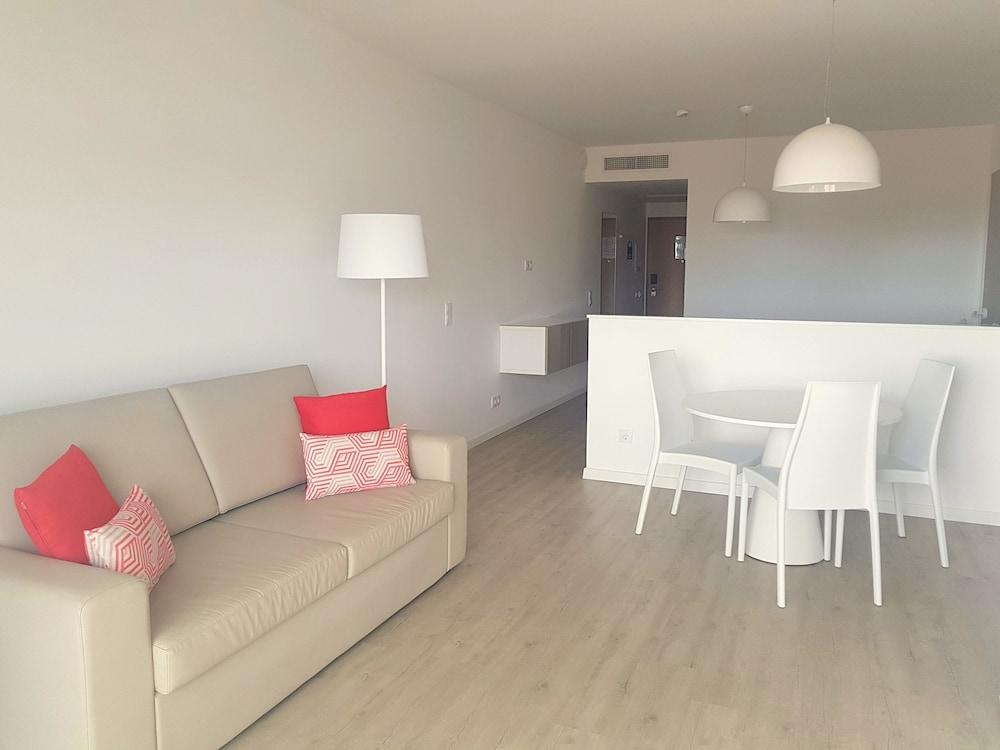Alvormar Turisticos Aparthotel 4*