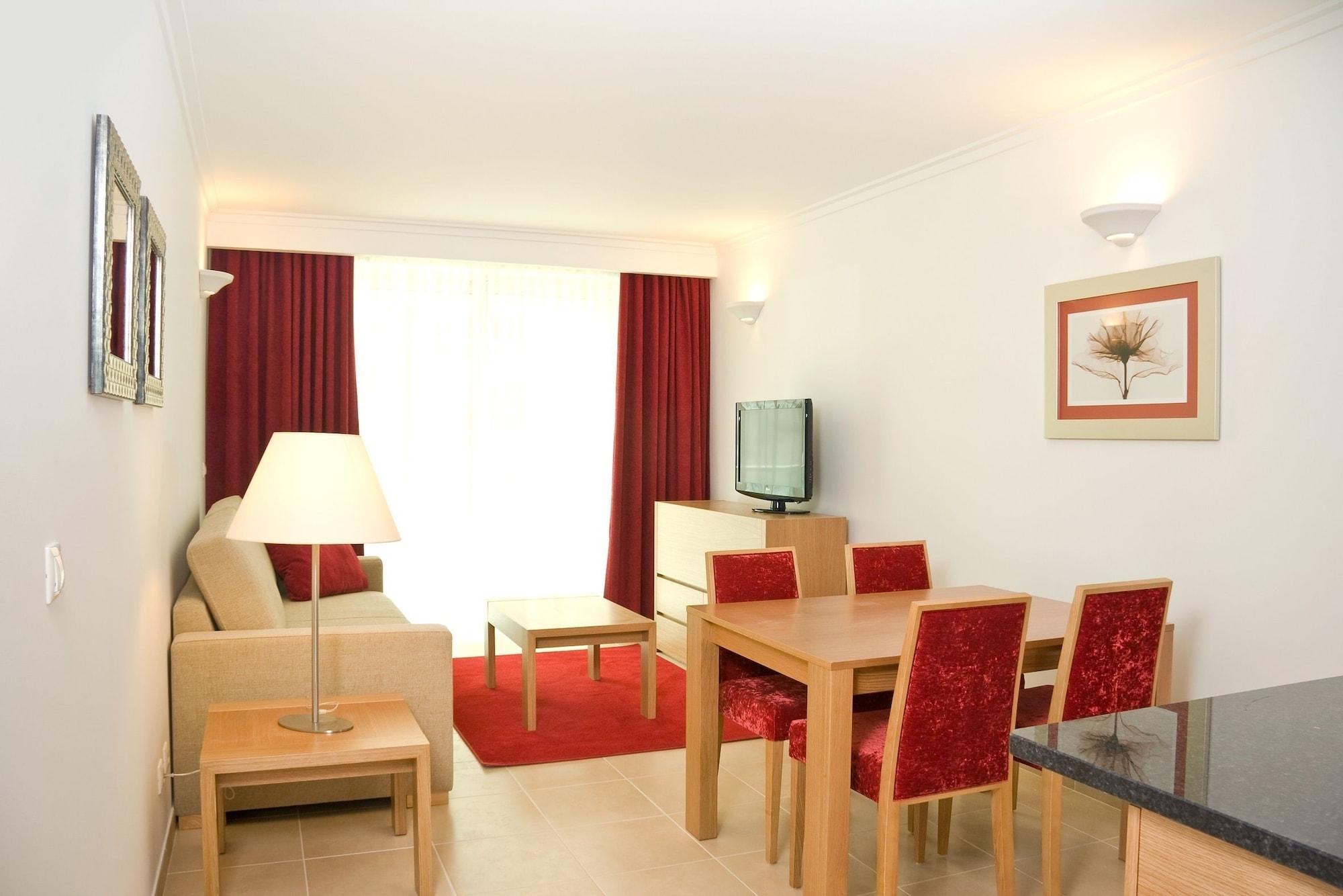 & Hotel