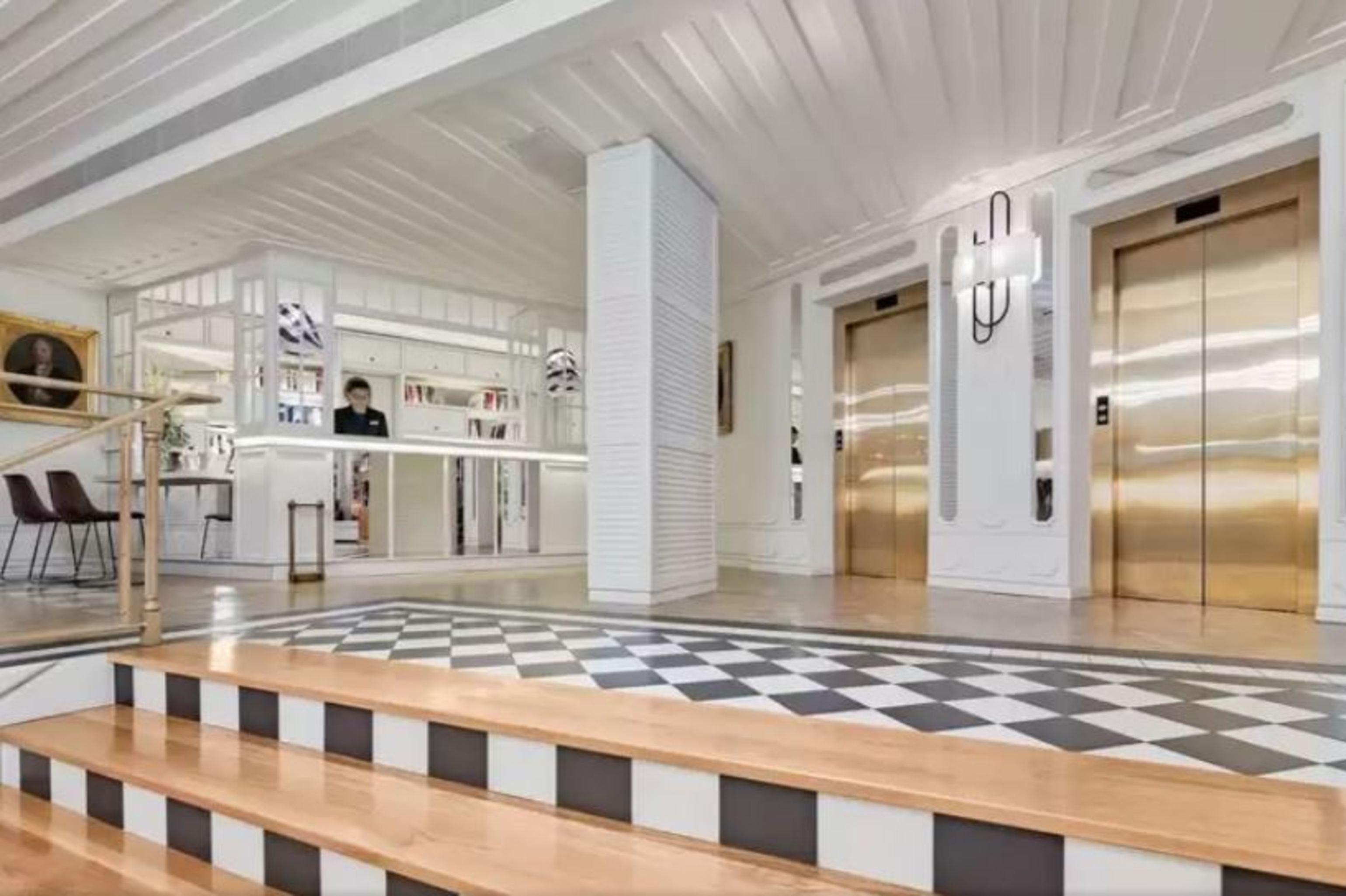 Hotel H10 Duque De Loule 4*
