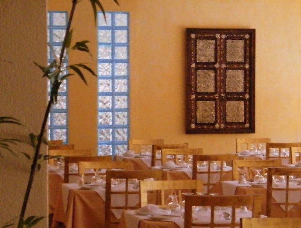 Casablanca Unique 4* Monte Gordo
