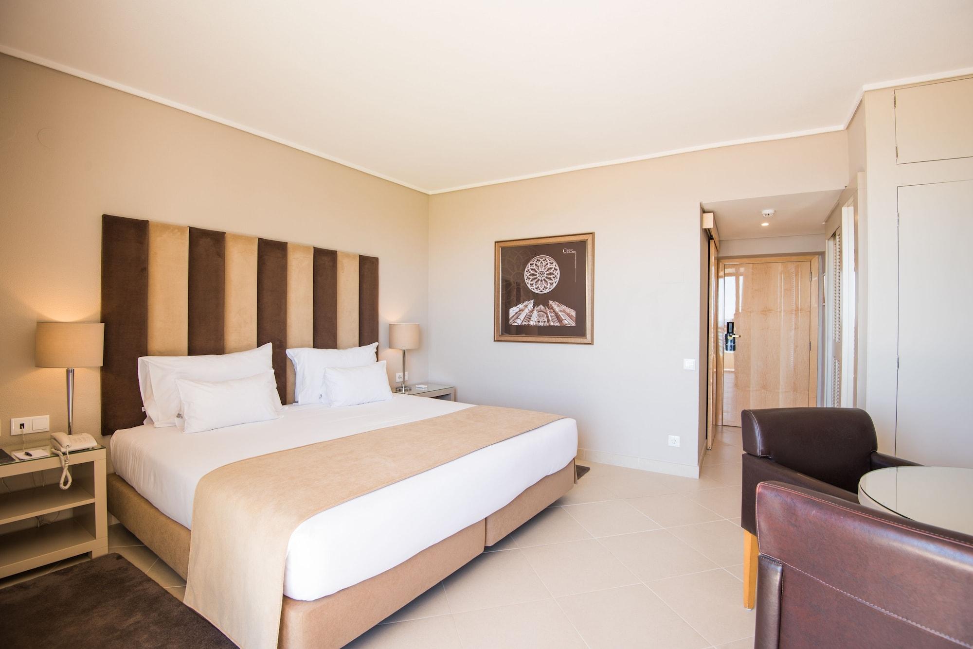 Hotel Gale Ampalius 4*