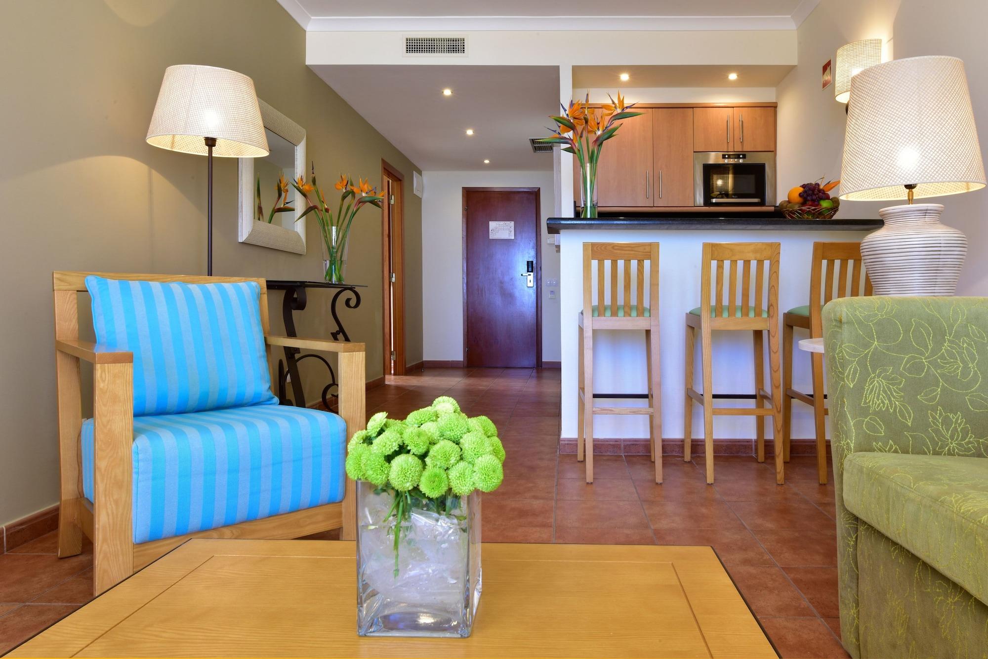 Pestana Viking & Hotel Armacao de Pera