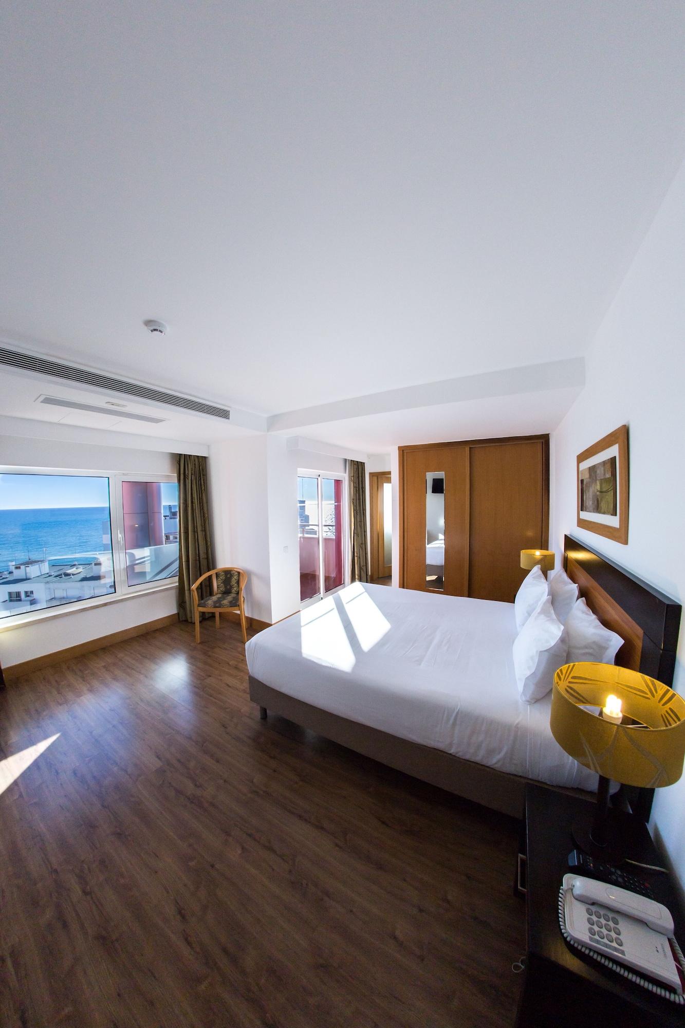 Hotel Quarteirasol 4*