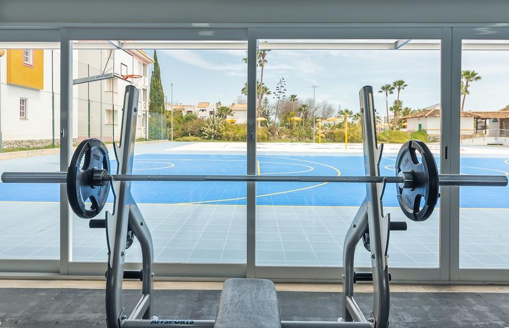 Aparthotel Golden Club 2*
