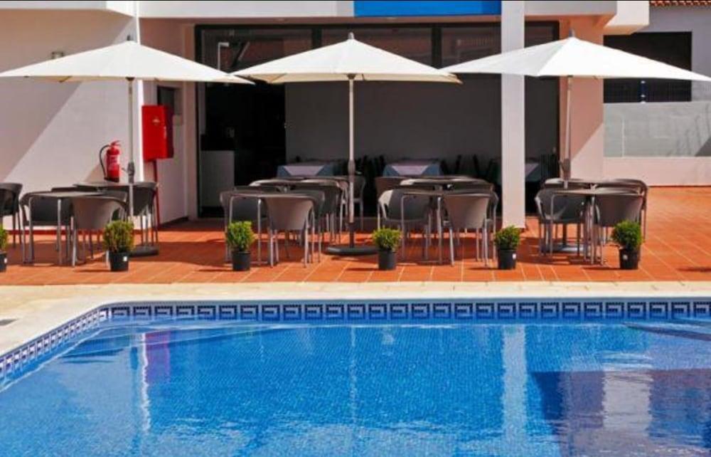 Vicentina Hotel