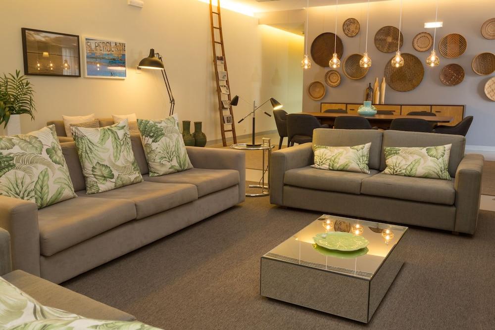 Ozadi Hotel Tavira