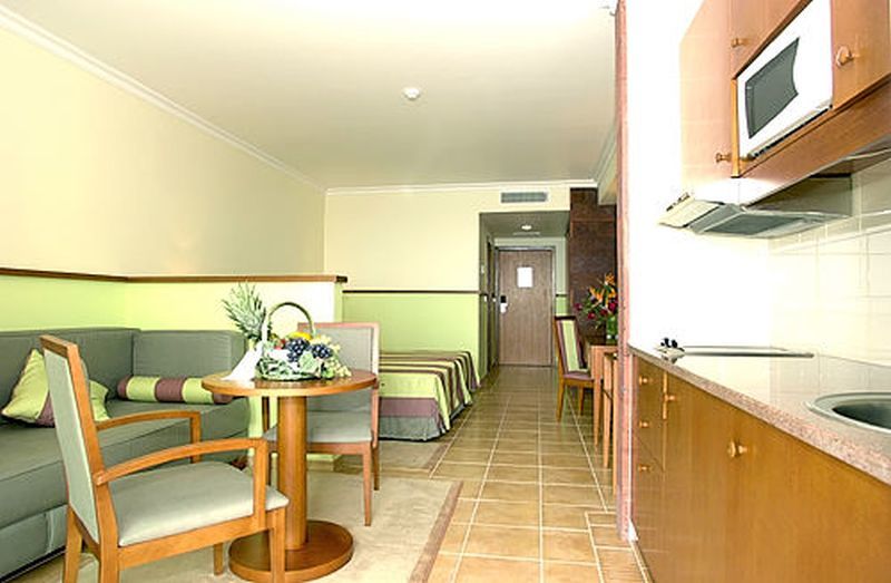 Sea View 4* Paul do Mar (Madeira)