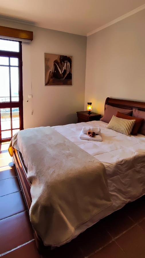 Casa Gina, With Views To Bay Holiday home Funchal (Madeira)