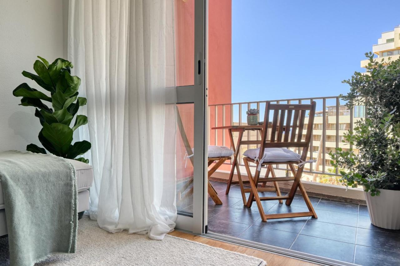 Apartamento Blue Wave, A In Madeira