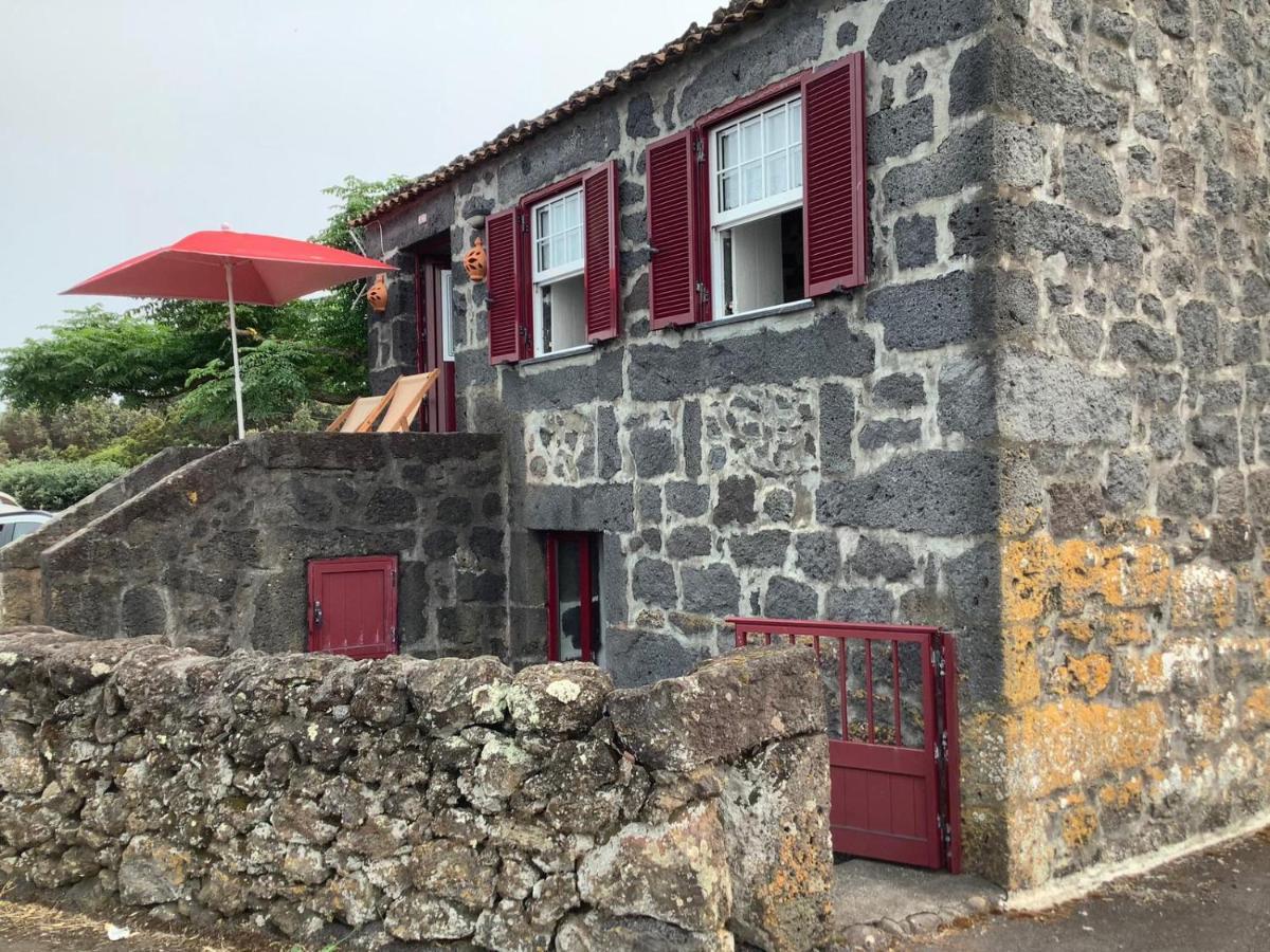 Adega Do Pesqueiro Alto Holiday home Lajes do Pico