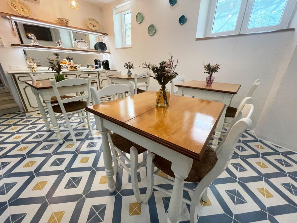 Baia Do Mundo Bed & Breakfast