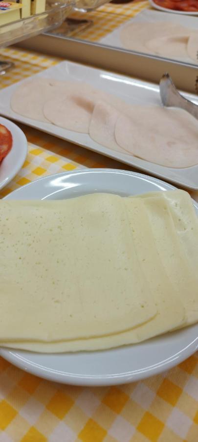 Bed & Breakfast Baia Do Mundo Setubal