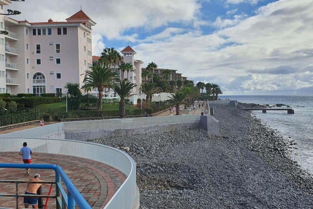 Apartment By The Sea - Acolhedor E Relaxante. *