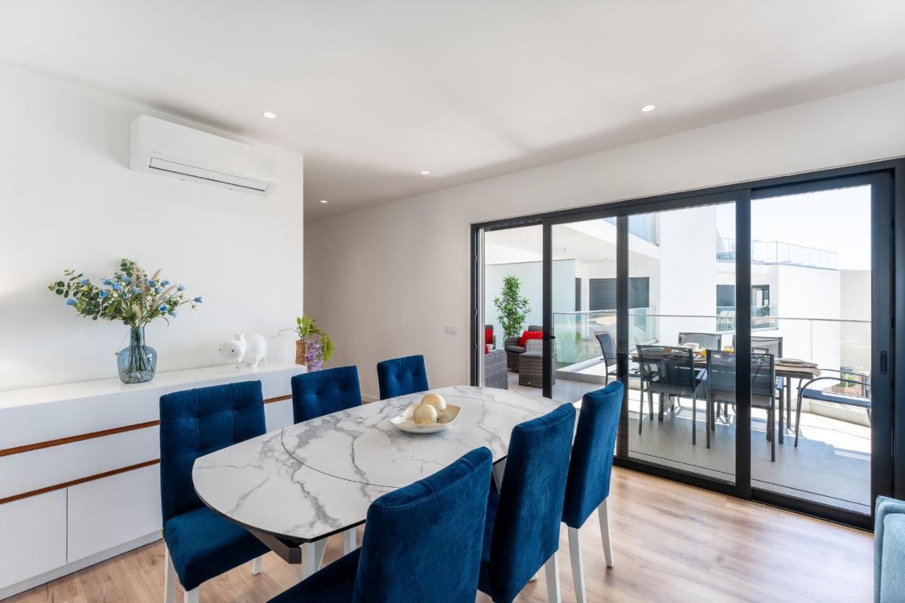 Stunning 3 Bdr Flat W/ Rooftop Pool By Lovelystay Albufeira