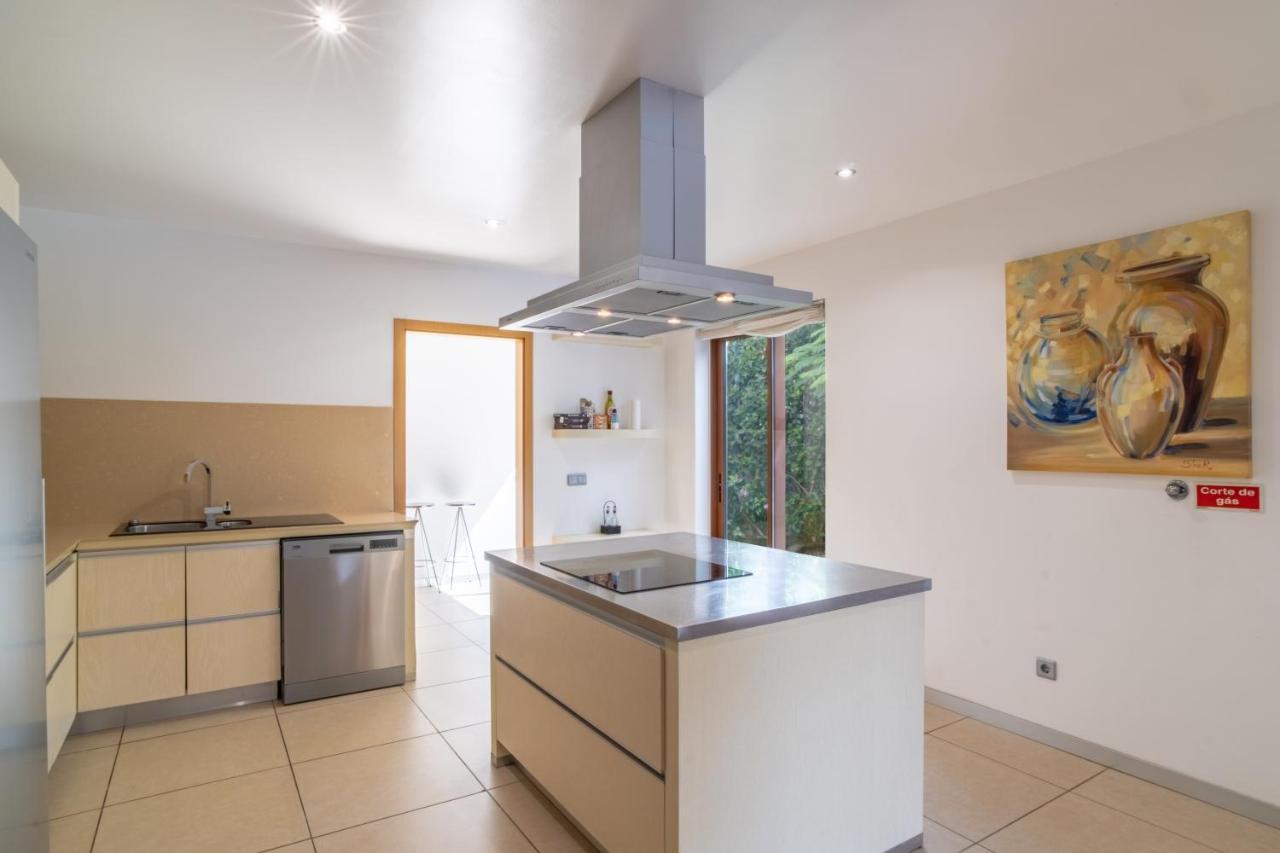 Villa Star With Private Heated Pool In Funchal (Madeira)