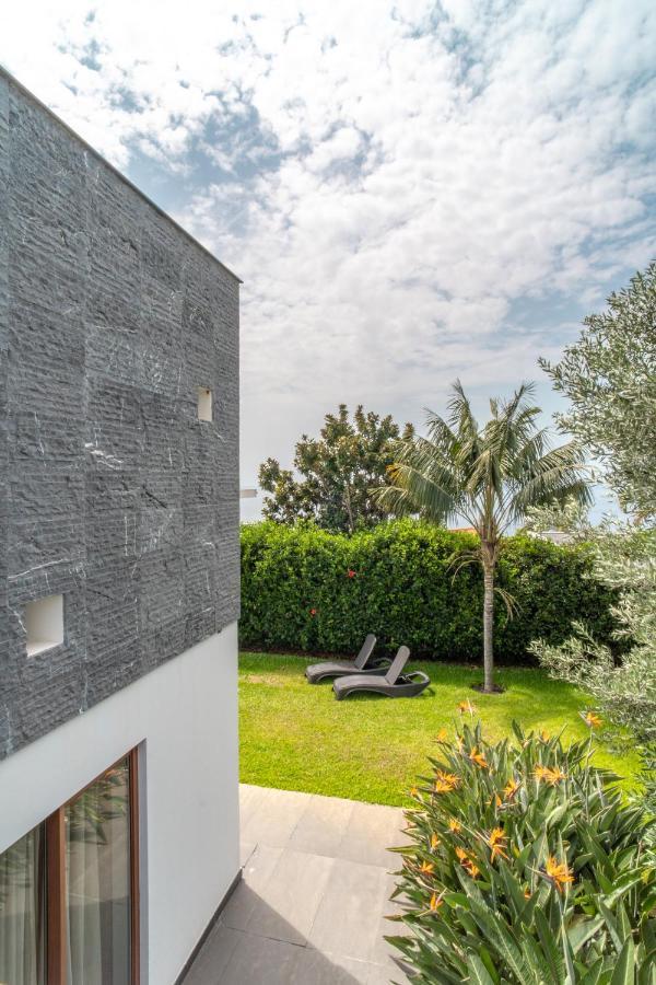 Star With Private Heated Pool In
