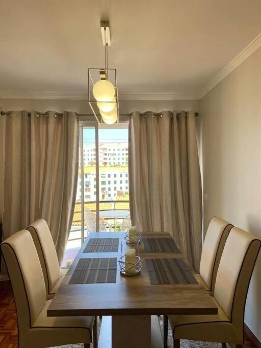 Residencia Azevedo Camara de Lobos