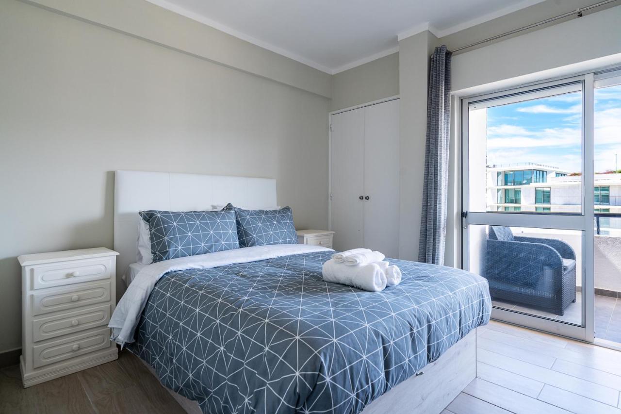 Apartment Beachfront In Armacao Armacao de Pera
