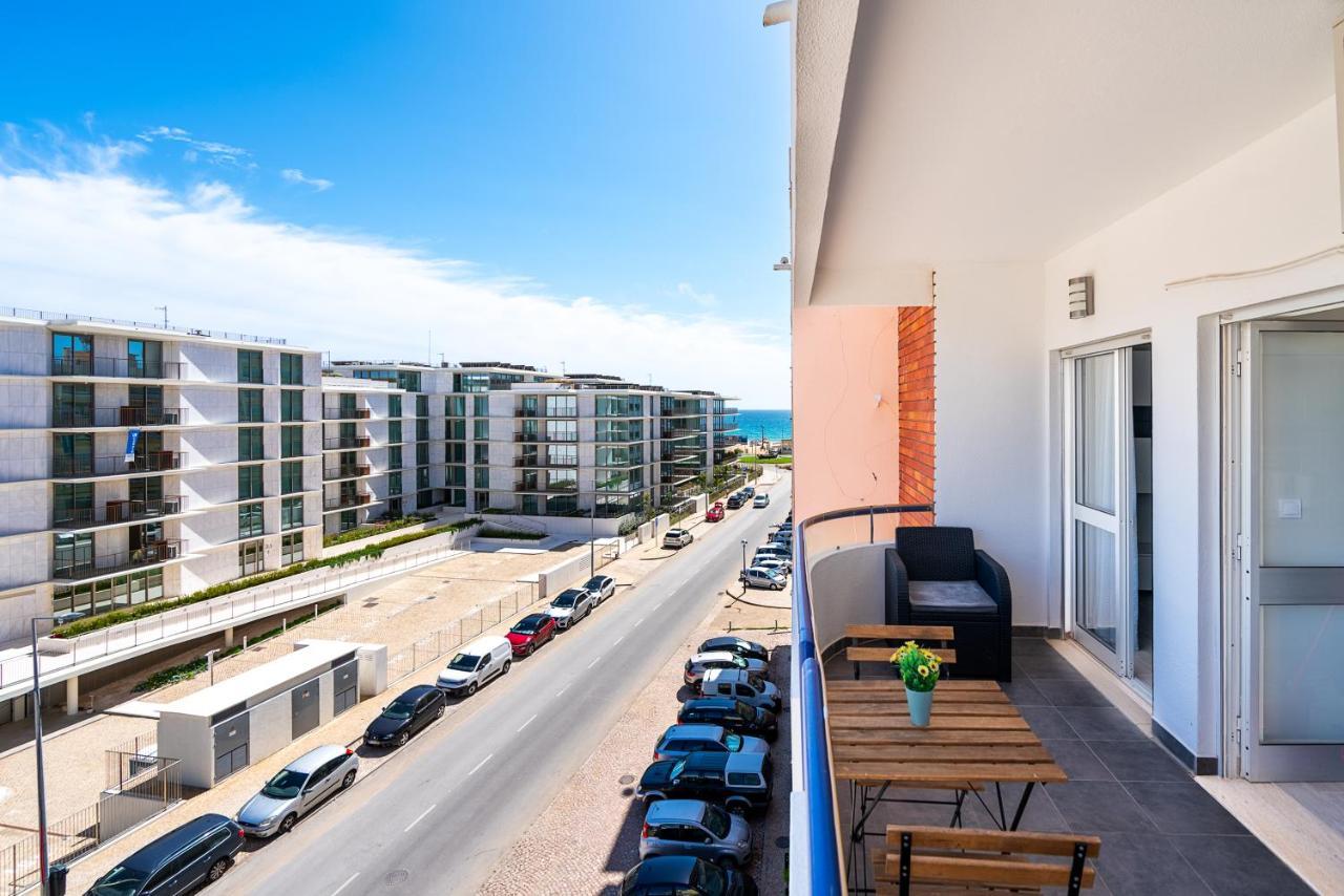 Beachfront In Armacao Apartment *