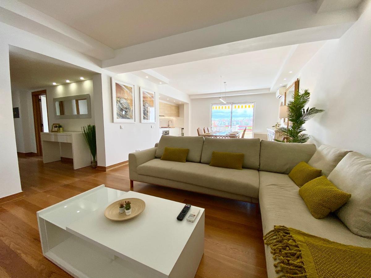 Out Luxury Marina - 2 Bedrooms Sea View Apartment Vilamoura