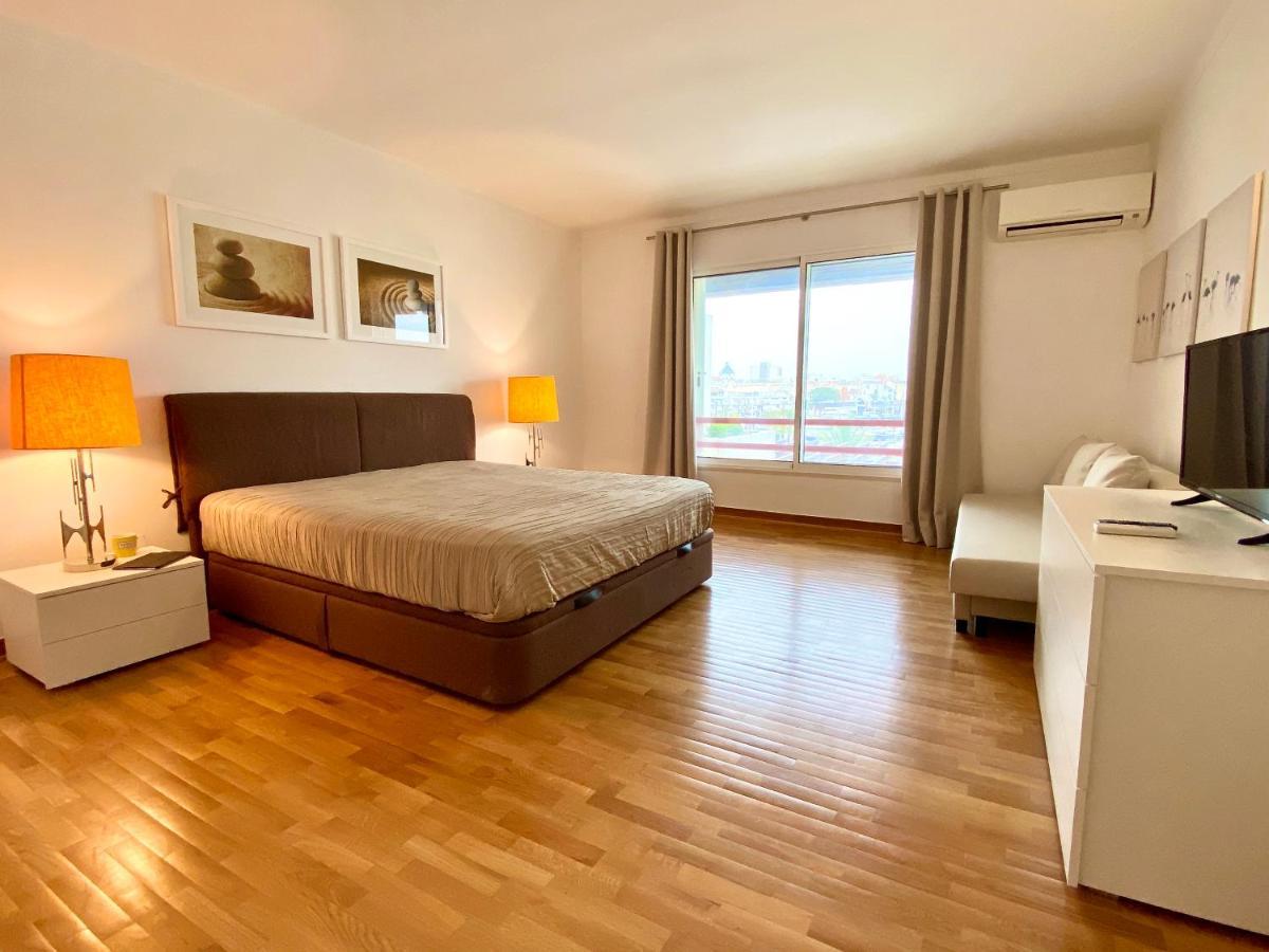 Apartment Out Luxury Marina - 2 Bedrooms Sea View *