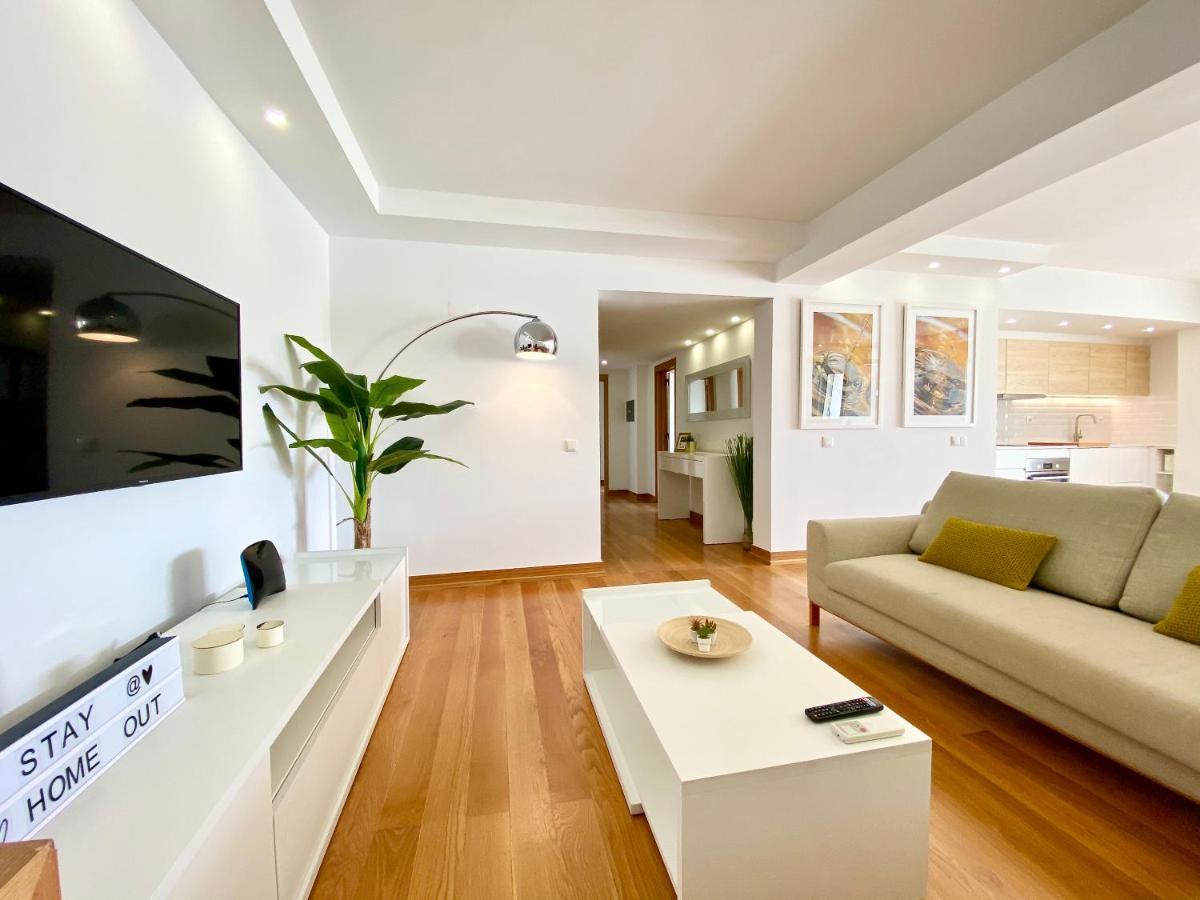 Out Luxury Marina - 2 Bedrooms Sea View Apartment Vilamoura