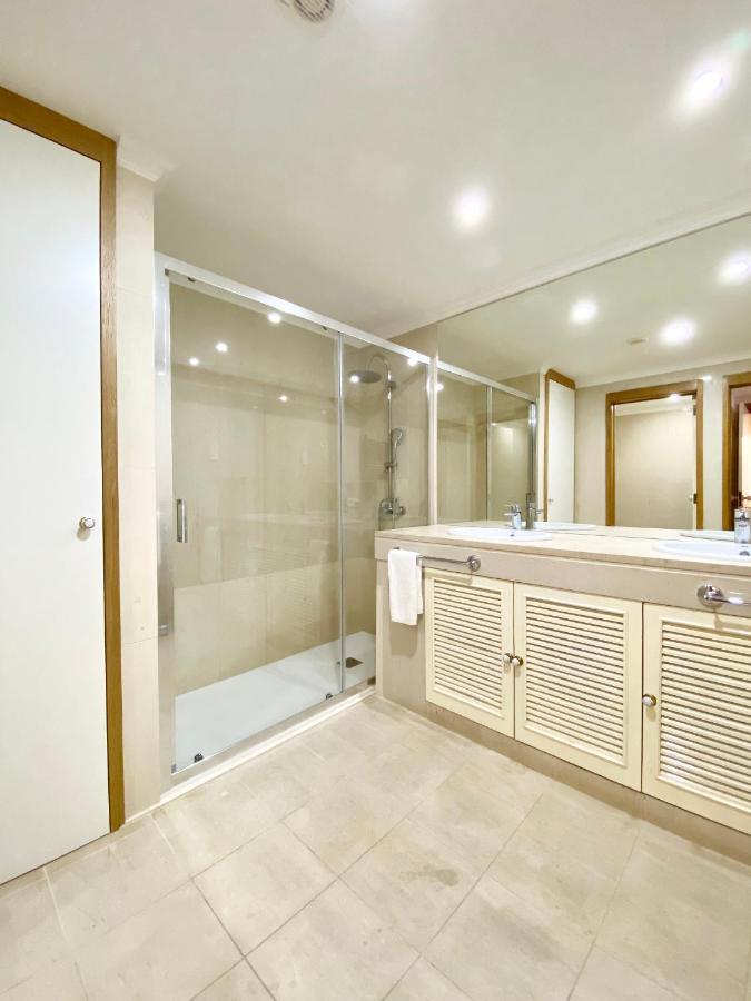 Apartment Out Luxury Marina - 2 Bedrooms Sea View