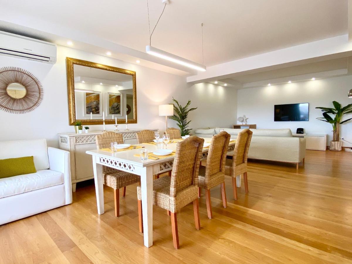 Out Luxury Marina - 2 Bedrooms Sea View Apartment