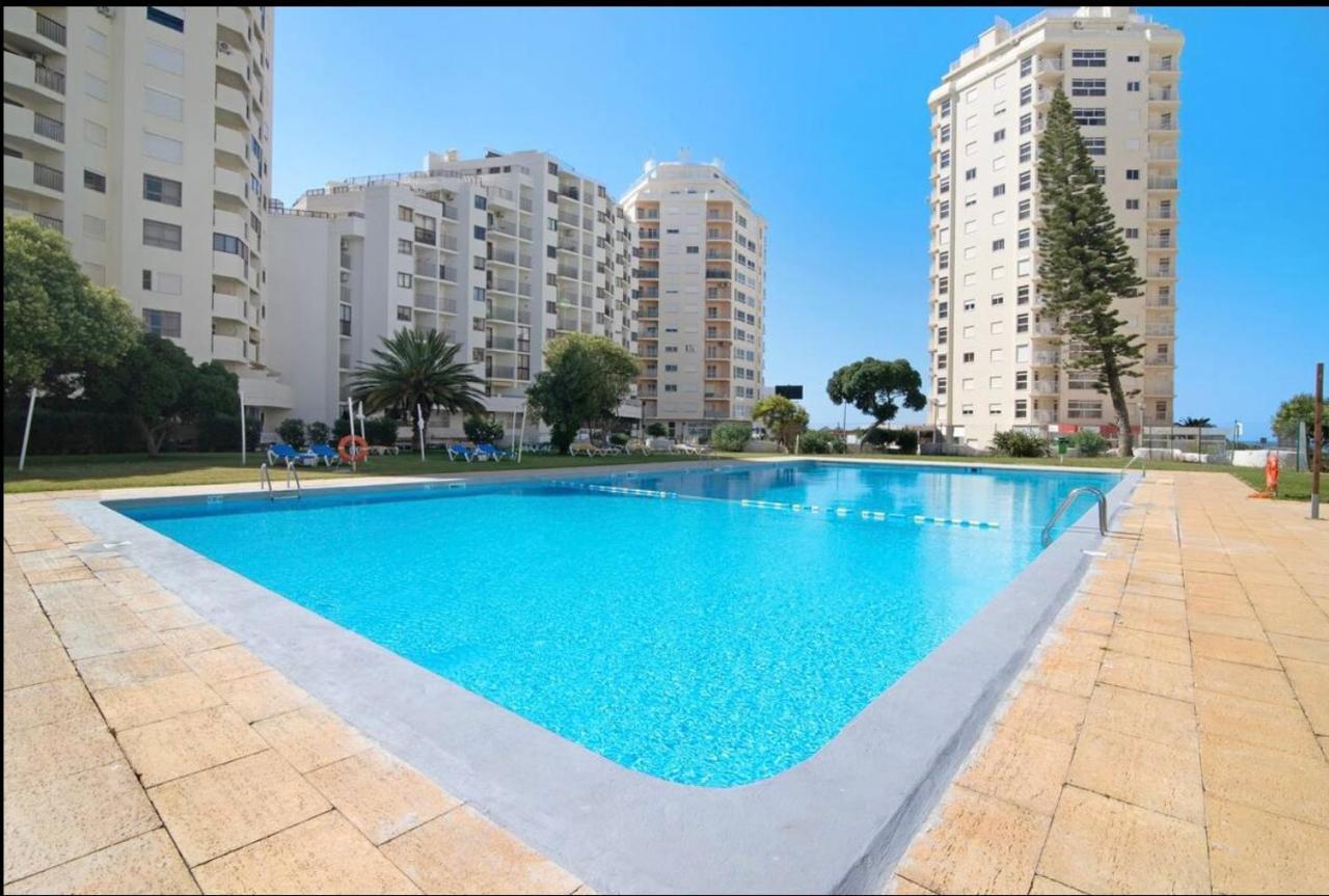 Ocean Breeze Apartment
