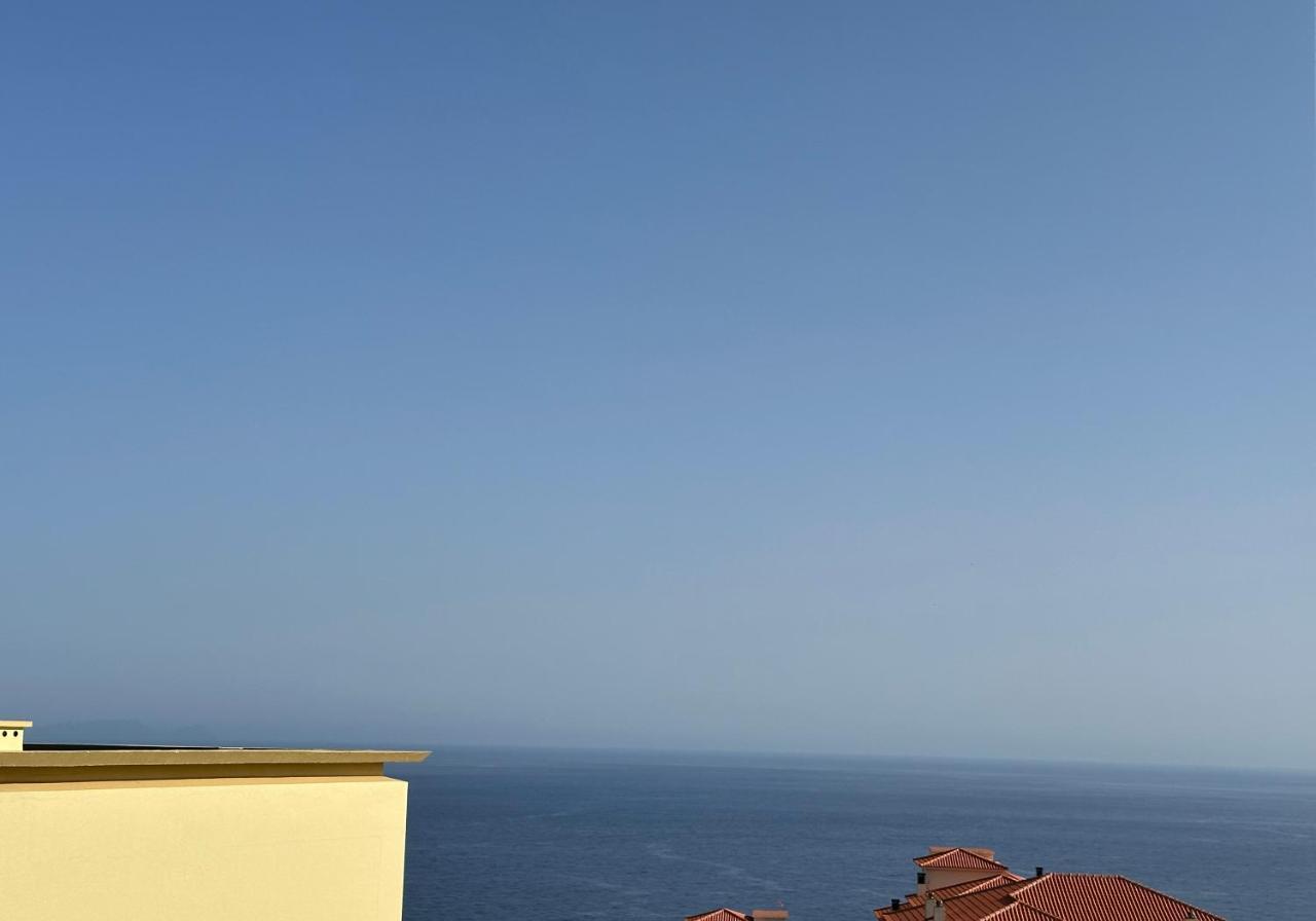 Tropical Garden Apartment Canico (Madeira)