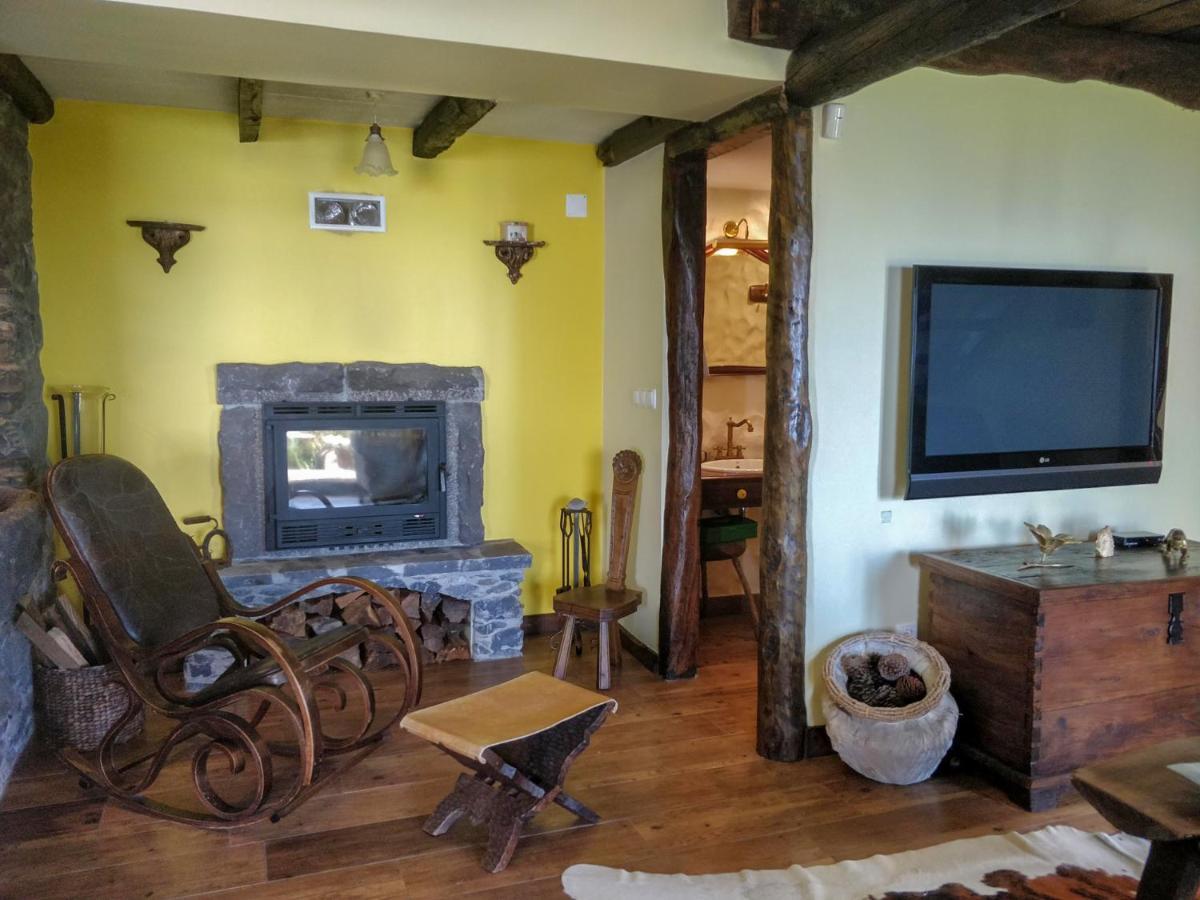 Achadinha - Mountain Chalet Arco da Calheta (Madeira)