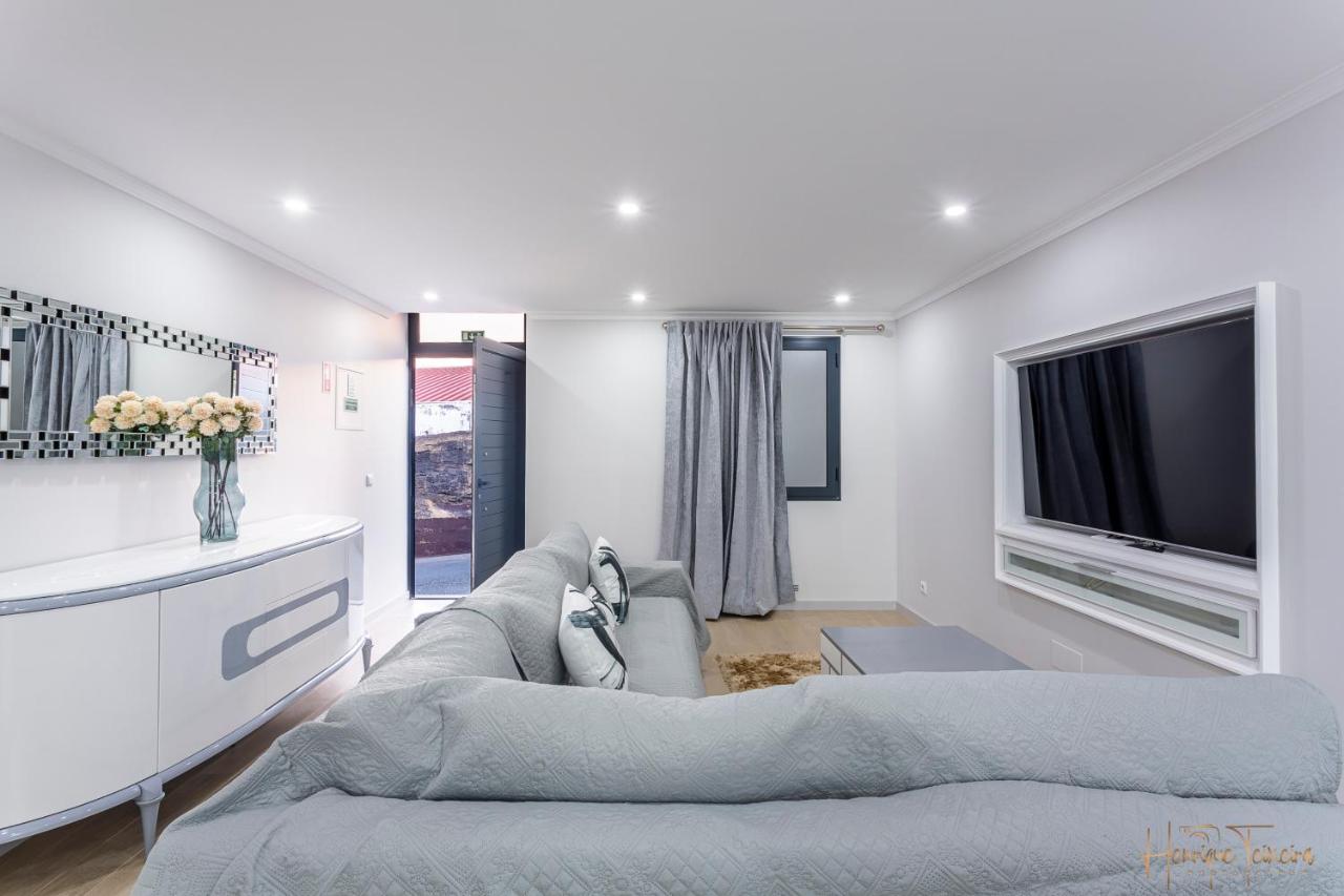 Charming 3-bed House In Holiday home *