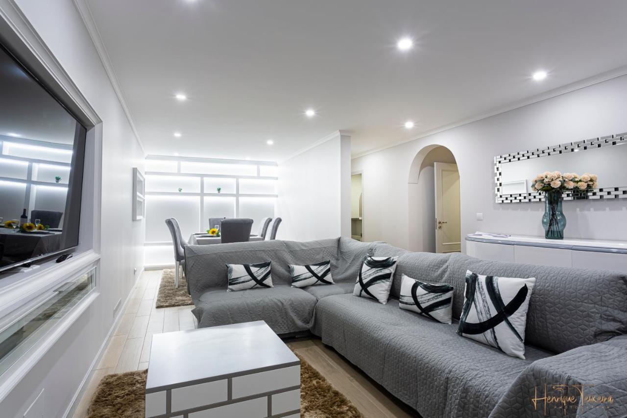 Charming 3-bed House In Сasa de vacaciones *