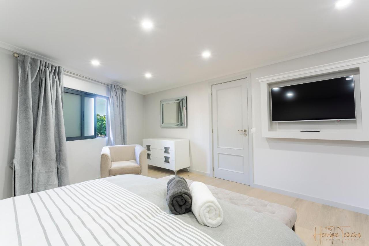 Charming 3-bed House In Holiday home *