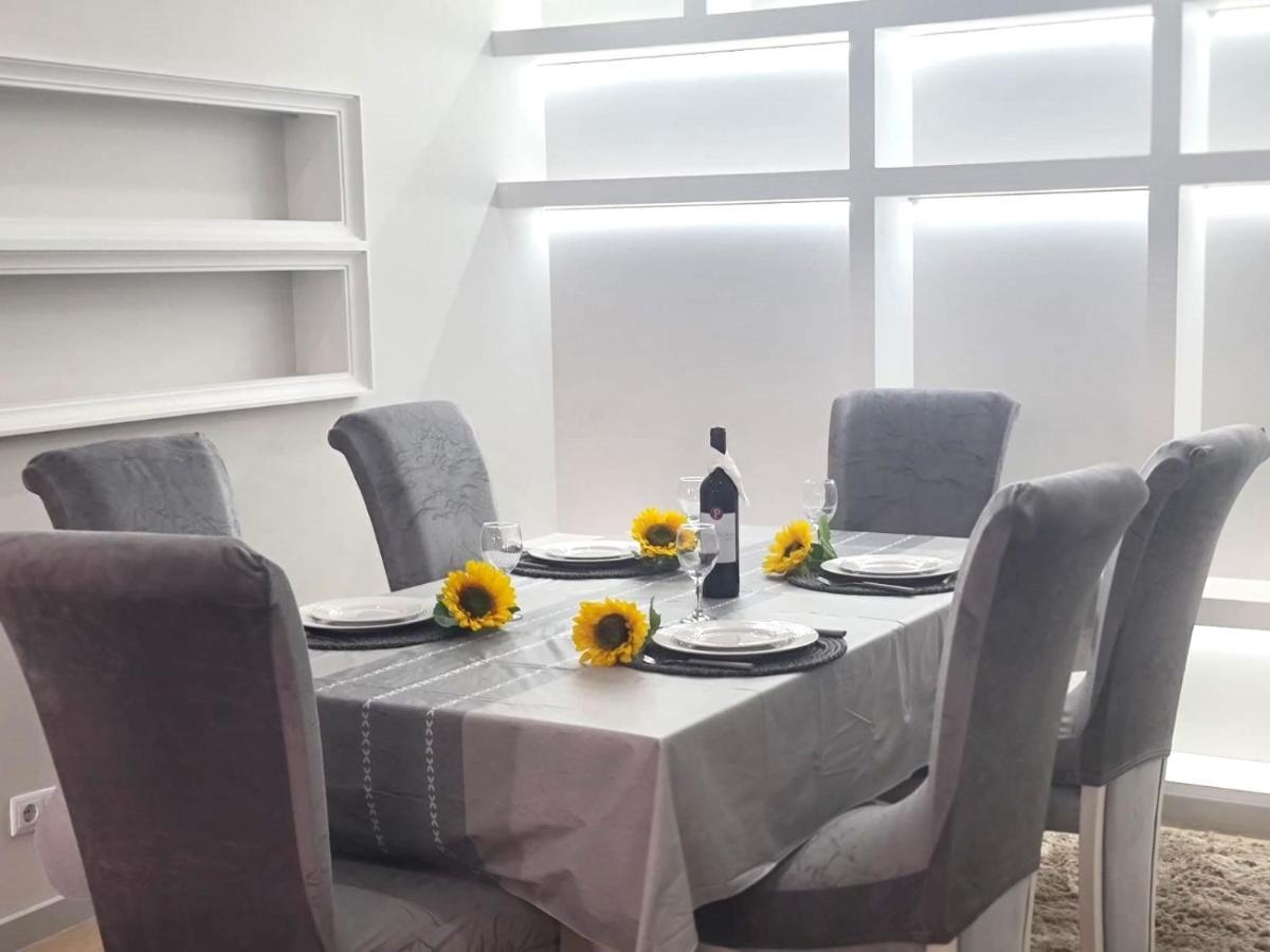 Charming 3-bed House In Сasa de vacaciones Funchal (Madeira)