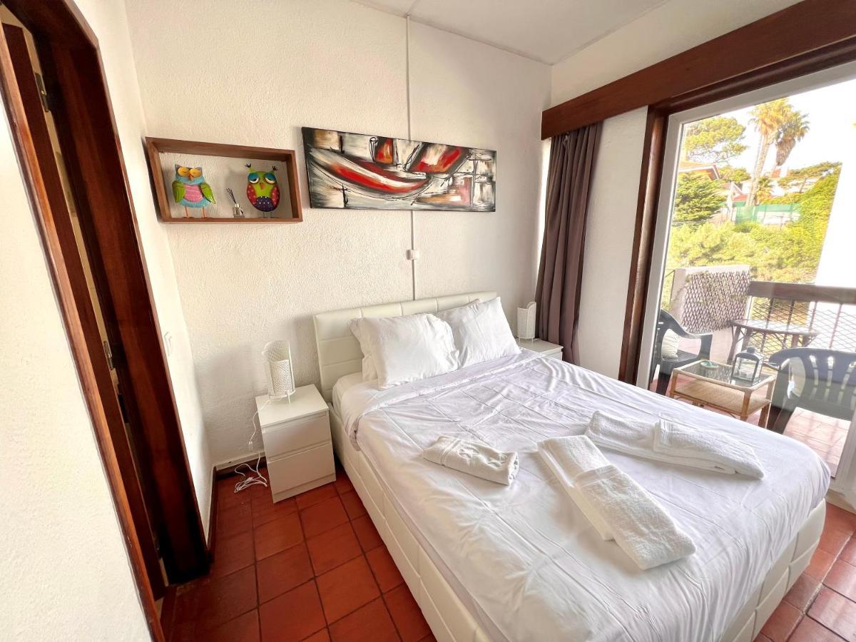 4 - & Cozy Little With Terrace
