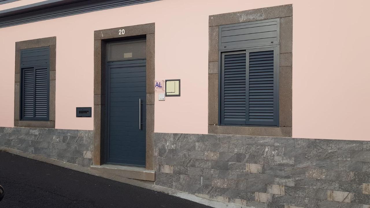 Charming 3-bed House In Holiday home *