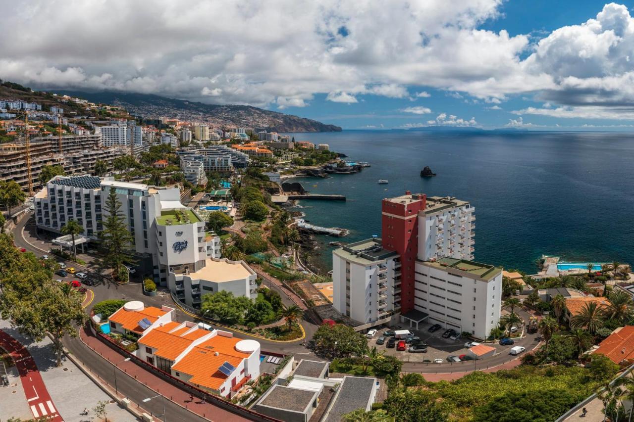 Do Mar Ii By An Island Funchal (Madeira)