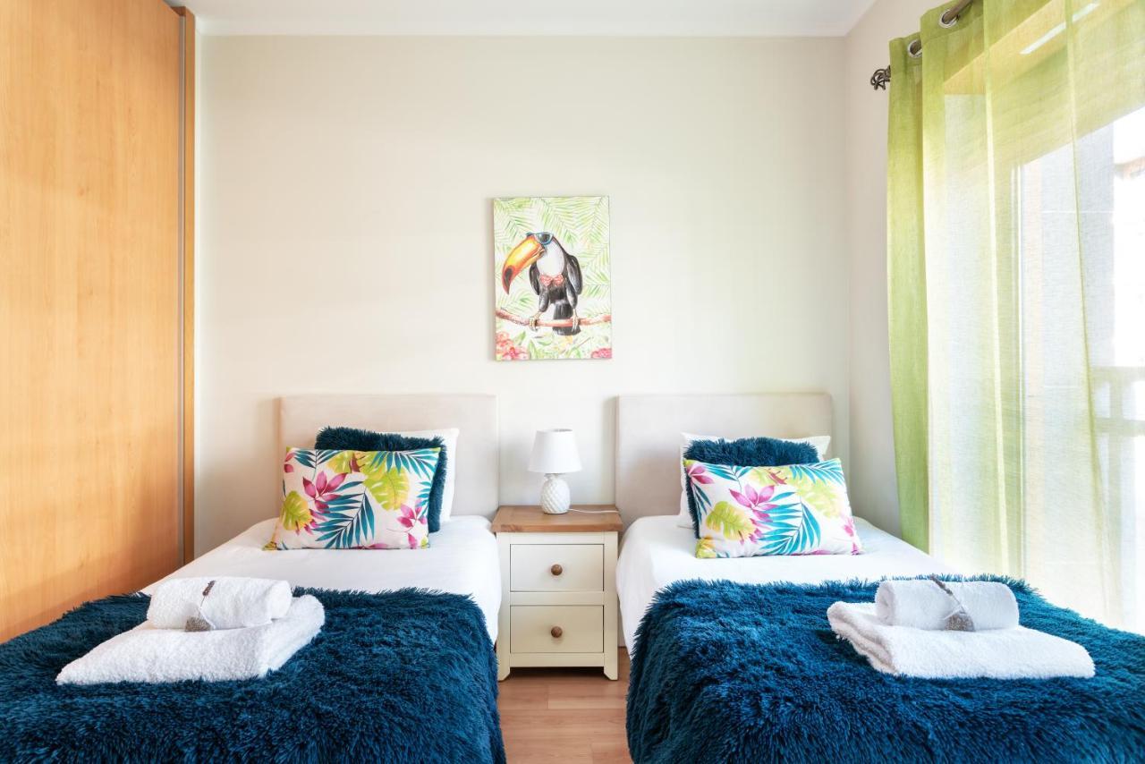 Privilege Ciboulette With Rooftop Pool, Village Marina - Apartment Olhao