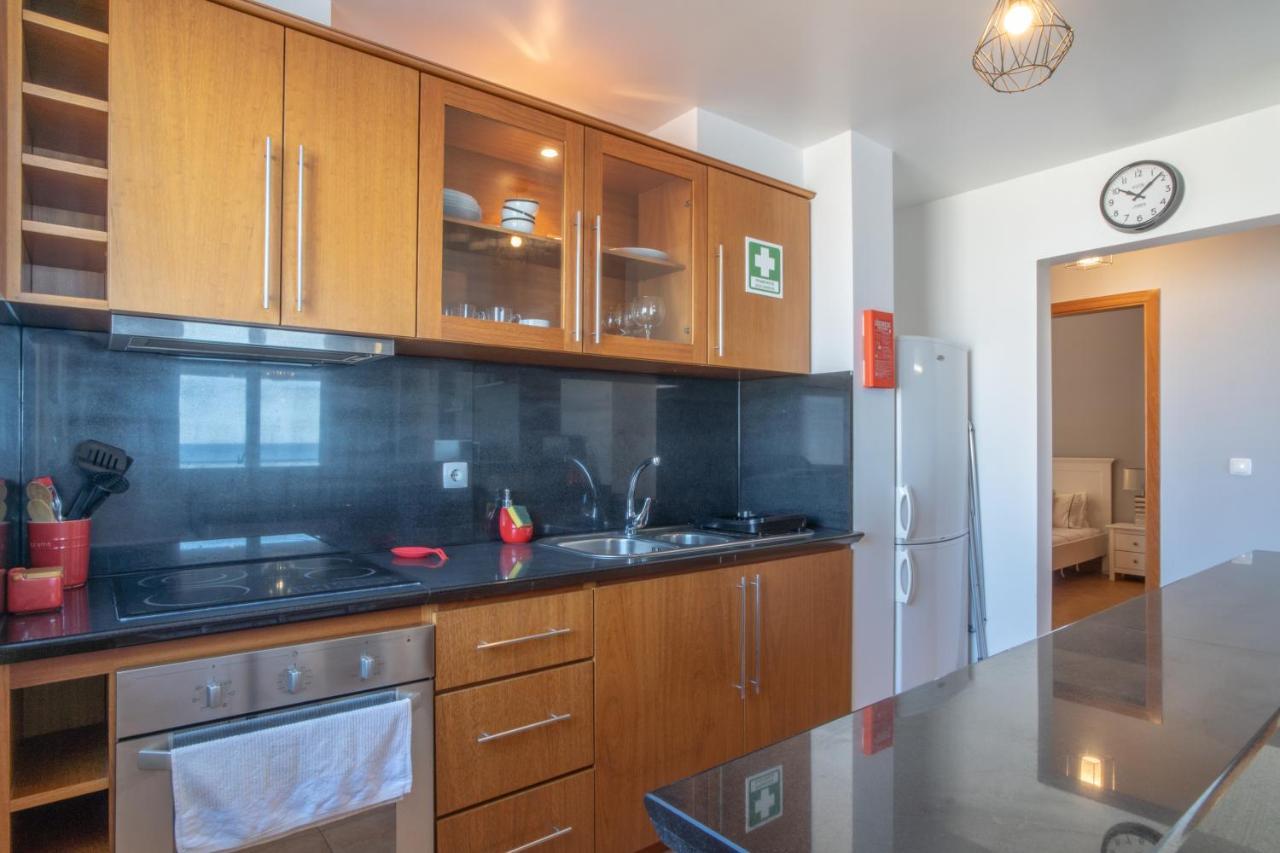Apartment 7 On *