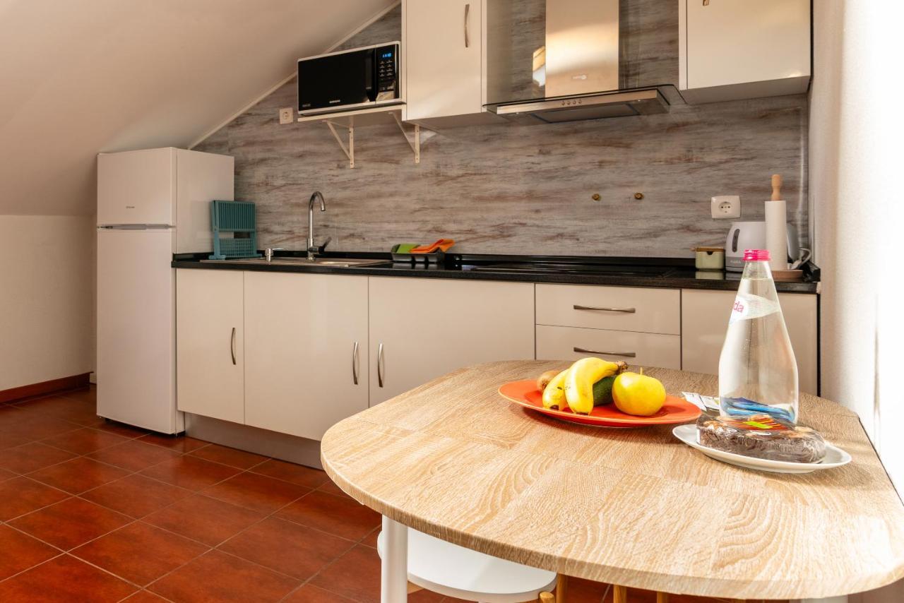 Ribeiro's House, New With Amazing Sunsets * Arco da Calheta (Madeira)