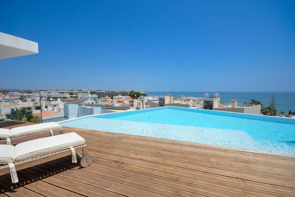 Apartment 3 Bedroom Apartment, Olhos De Agua At20 *