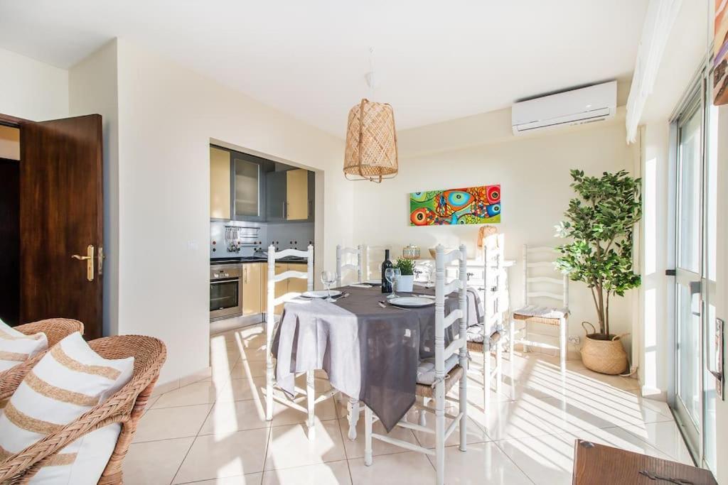 Sea Side By Side Apartment