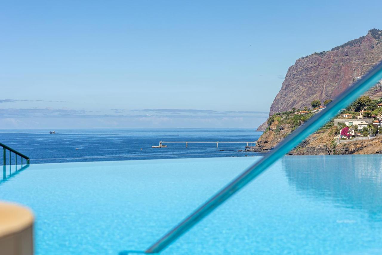 Ocean View And Infinity Pool Apartment